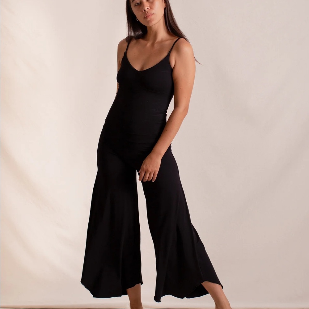 Indigo Luna Layla Flares